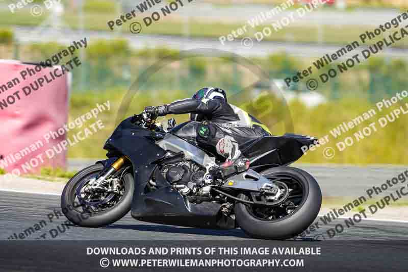 Circuito de Navarra;Spain;event digital images;motorbikes;no limits;peter wileman photography;trackday;trackday digital images